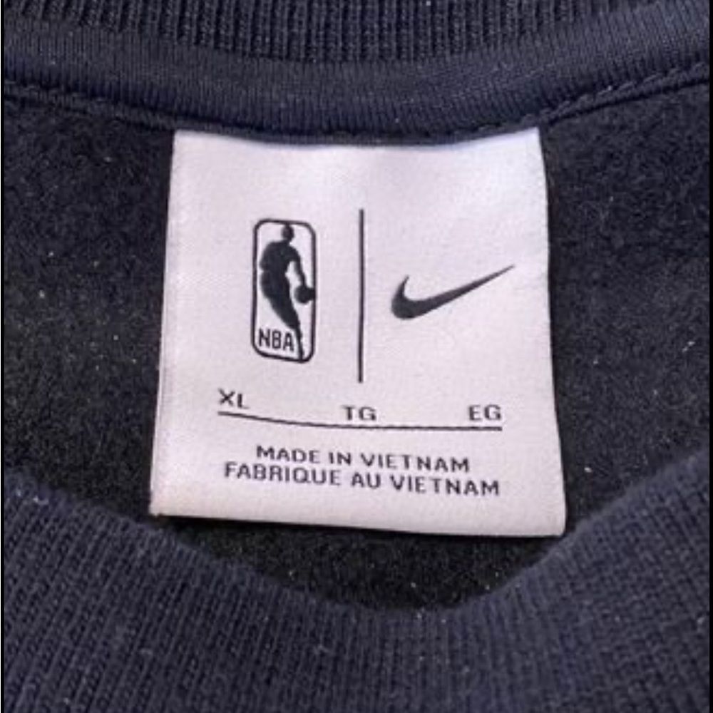 KITH x Nike New York Knicks Fleece Crewneck Sweatshirt Black Size XL Limited - Picture 4 of 6